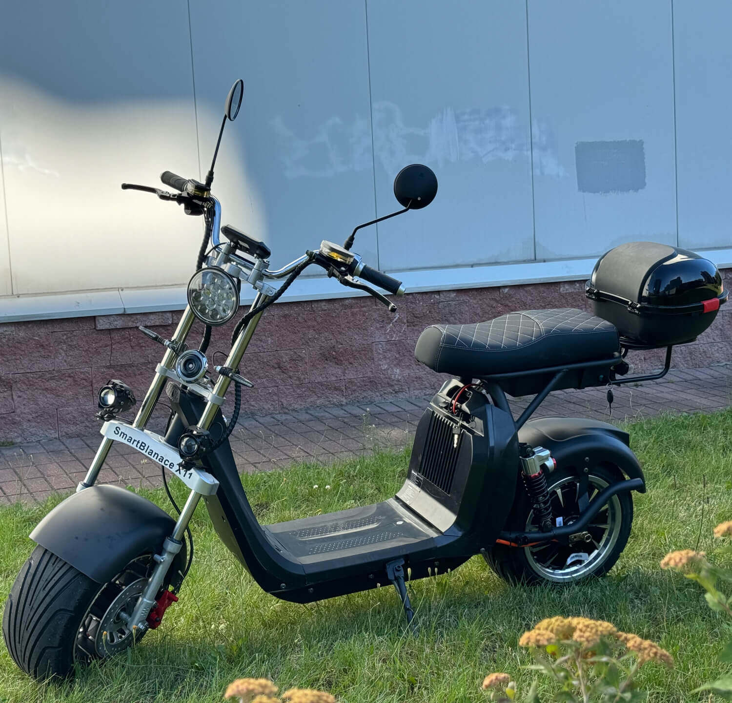 Электроскутер SmartBalance X11 (2025)